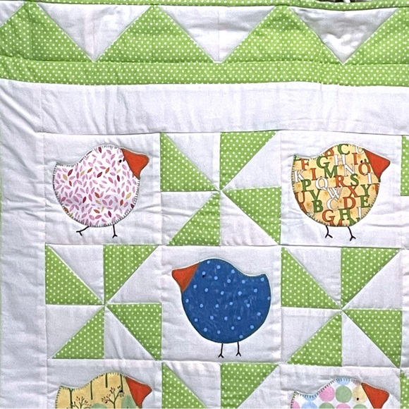 Hanging “Chubby Chicks” Quilt Lovely Colors Beautiful Embroidery Approx 38”x 38” - Picture 2 of 15